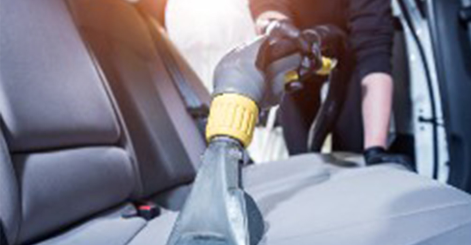 車内の防臭・制菌DEOFACTOR